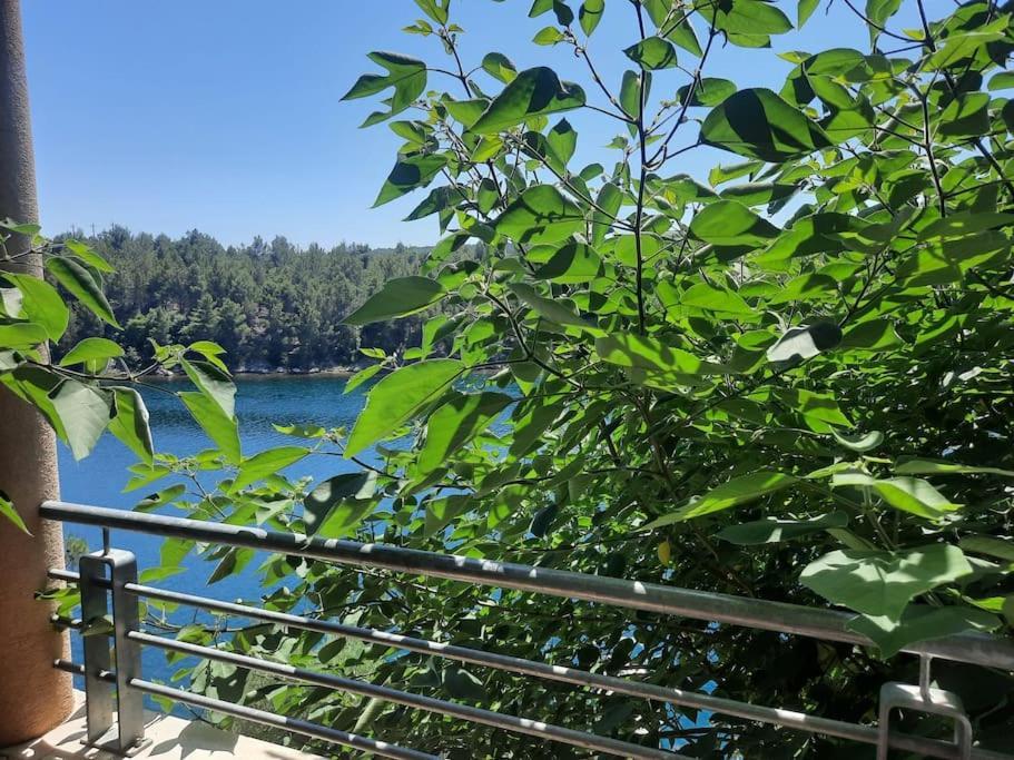 Mystica - Charming Studio Apartment On The Beach Krusevo  Екстер'єр фото