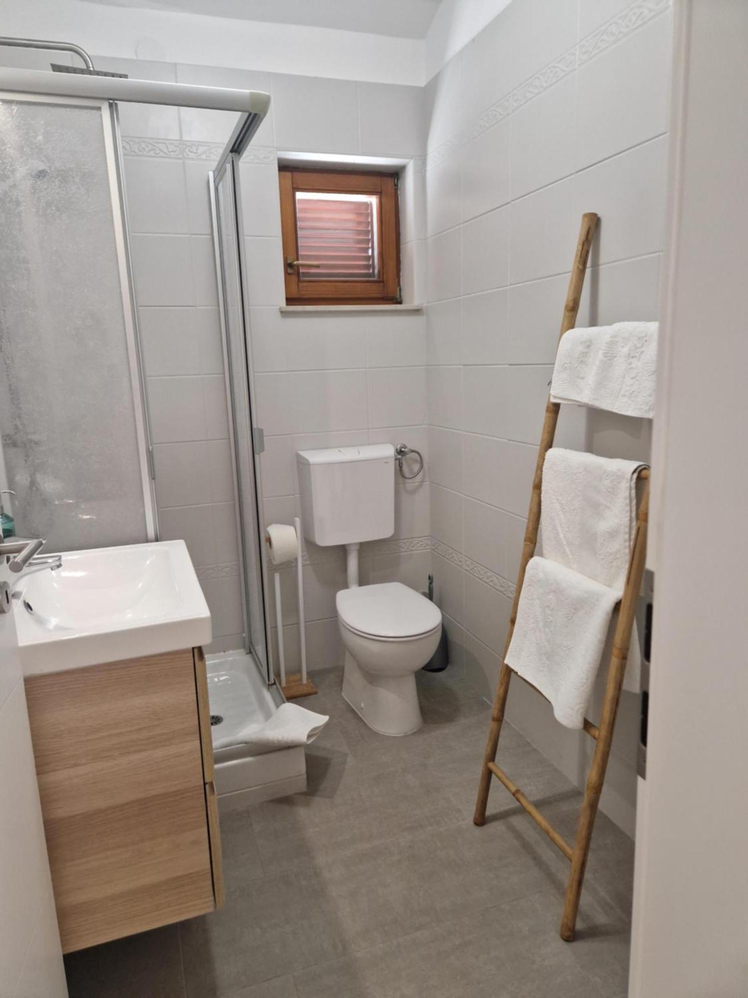 Mystica - Charming Studio Apartment On The Beach Krusevo  Екстер'єр фото